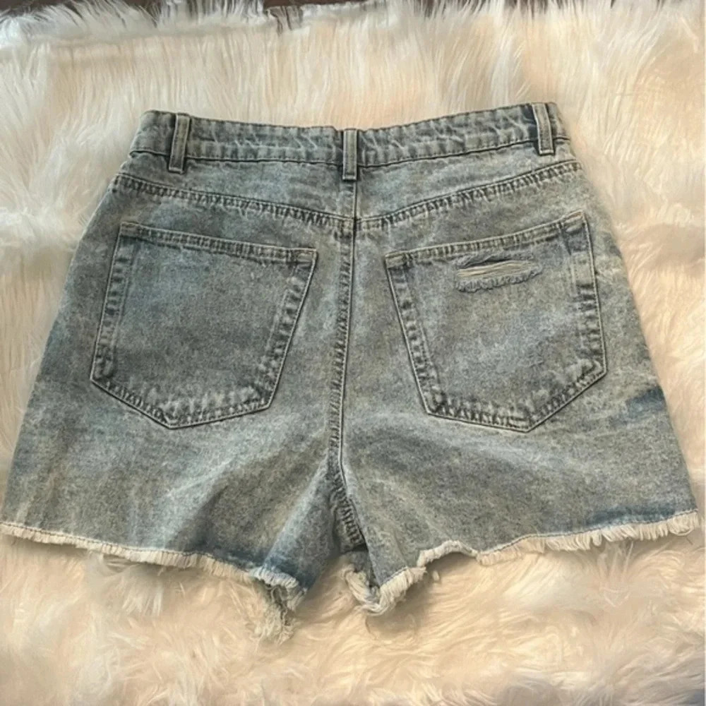 Blue Age Denim Shorts - Picture 4 of 6